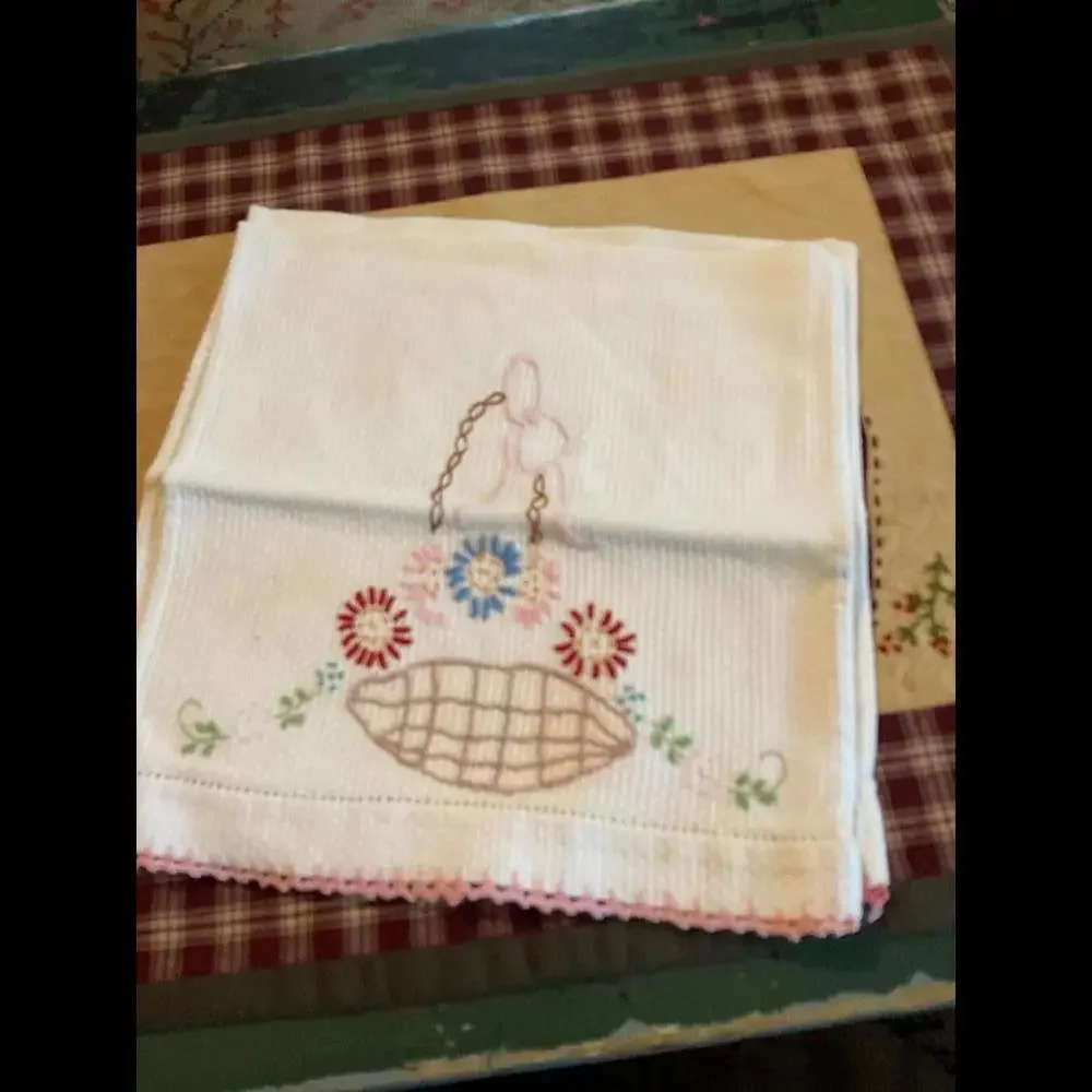 Vintage Embroidered Kitchen Towels Set 5